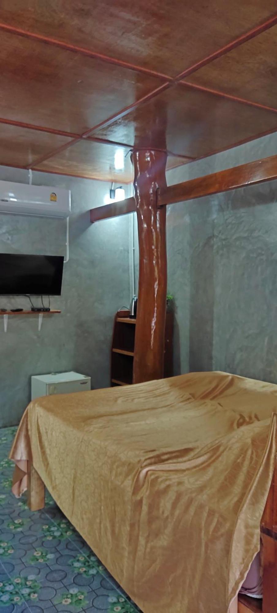 ลีลา โฮมสเตย์ Leela Homestay Chang Klang District Екстериор снимка